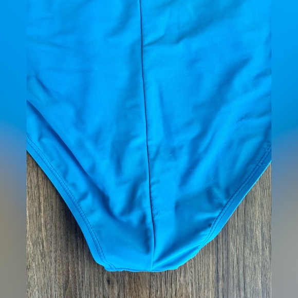 Ellen Tracy Blue One Piece Swimsuit High Neck Keyhole Front Size M | Gently Used - Picture 7 of 10